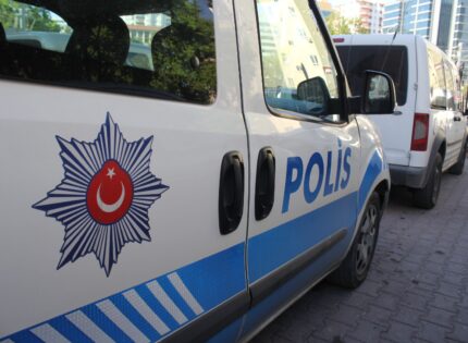POLİS EKİPLERİ 1 HAFTADA 27 ARANAN ŞAHSI YAKALADI