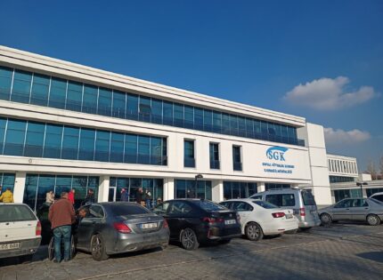 KAYSERİ SGK’DA EYT SIRASI
