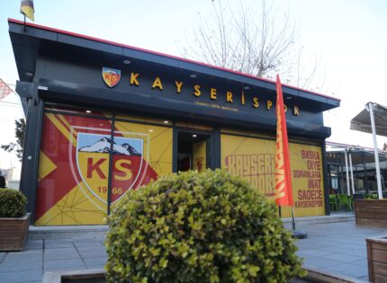 KAYSERİLİLER ŞEHRİN TAKIMINA SAHİP ÇIKIYOR