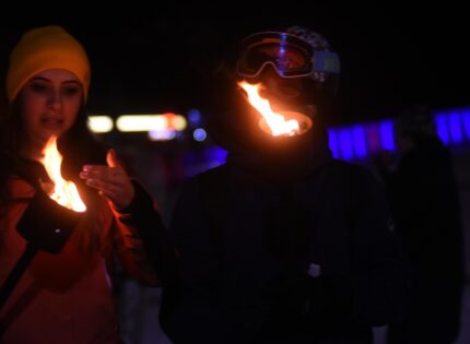 ERCİYES’TE YENİ YIL ÖNCESİ GECE KAYAĞI