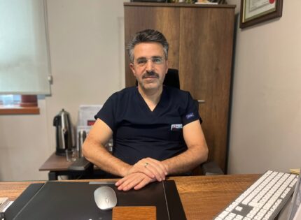 “SİGARA İÇEN EBEVEYNLERİN ÇOCUKLARI 3 KAT DAHA FAZLA RİSK ALTINDA”