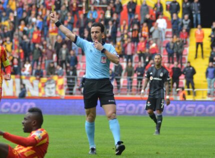 KAYSERİSPOR – FATİH KARAGÜMRÜK MAÇINI SUAT ARSLANBOĞA YÖNETECEK