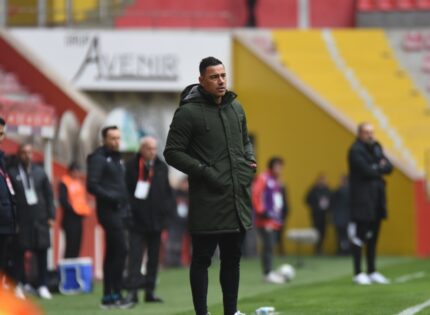 ÇAĞDAŞ ATAN İLE 3 YILLIK SÖZLEŞME İMZALANACAK