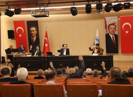 OKUL, CAMİ VE ASM’LERDE 4 MİLYON LİRALIK BAKIM ONARIM