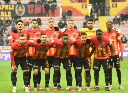 KAYSERİSPOR EVİNDE MAĞLUP OLDU