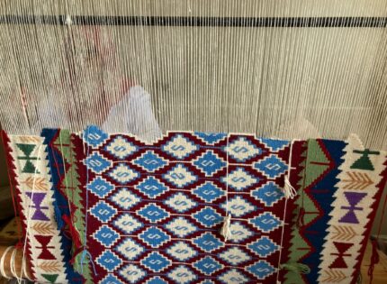 DOKUMA TEZGAHLARI YILLAR SONRA RENGARENK