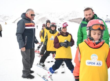Erciyes’e, yarıyıl tatili süresince her gün otobüs seferi düzenlenecek