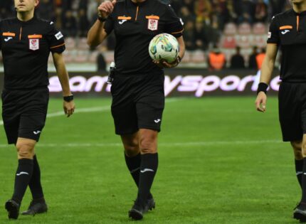 İSTANBULSPOR – KAYSERİSPOR MAÇINI HAKEM MURAT ERDOĞAN YÖNETECEK