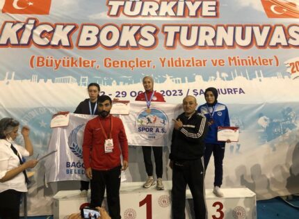 HAYRİYE TÜRKSOY HANÇER ŞANLIURFA’DAN ŞAMPİYONLUK MADALYASIYLA DÖNDÜ